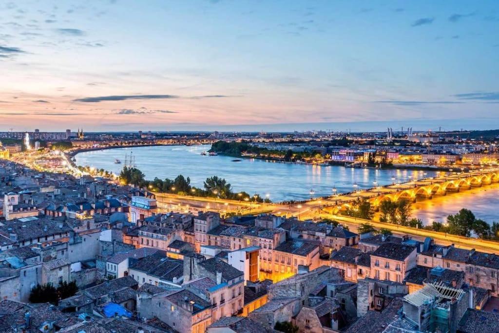 Charming Apartment In The Chartrons District Bordeaux Esterno foto